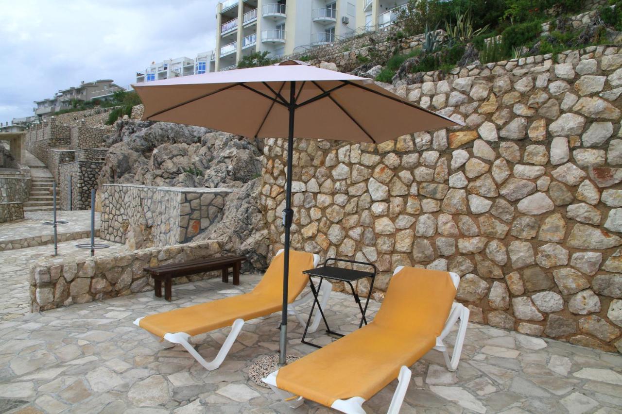 Bella Costa Apartment Dobra Voda Exterior photo